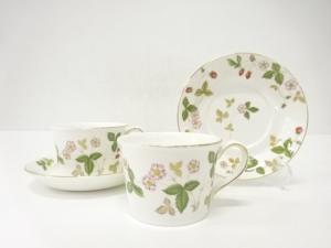 WEDGWOOD　ウェッジウッド　ワイルドストロベリー　カップ＆ソーサーペア　洋食器